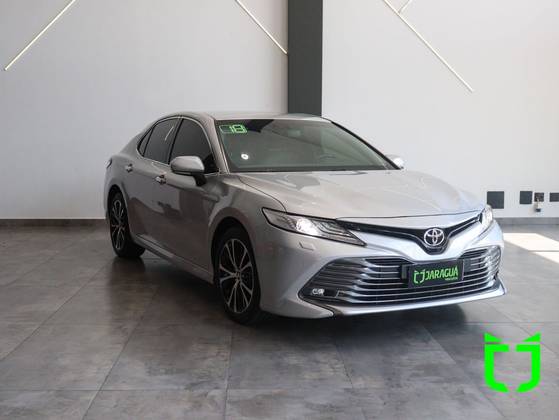TOYOTA CAMRY 3.5 XLE V6 24V GASOLINA 4P AUTOMÁTICO